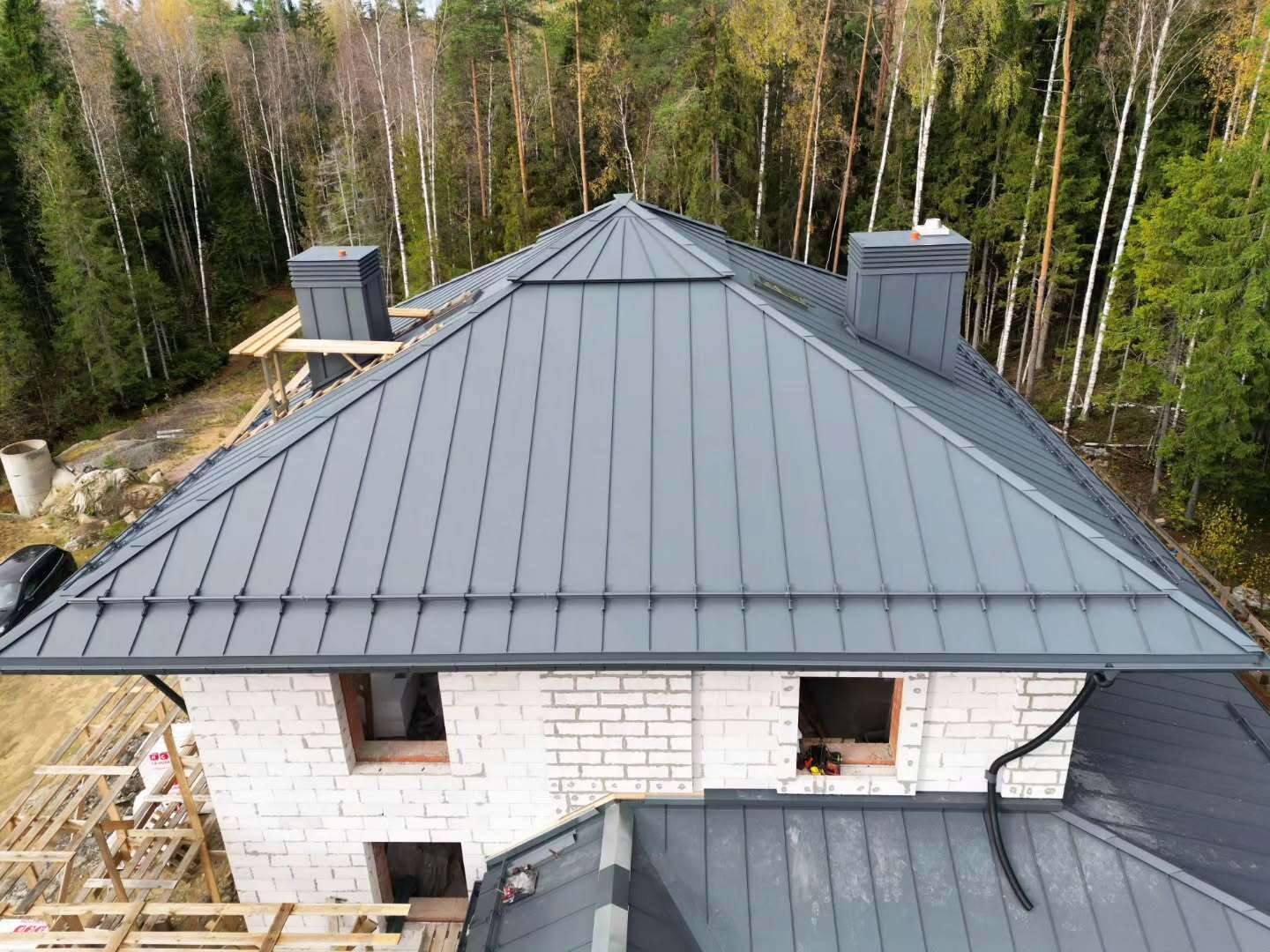 Premium dvigubo valco stogas